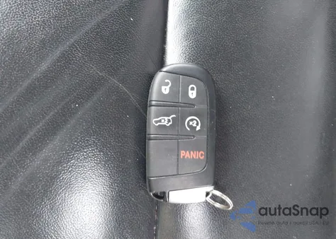 2019 Jeep Grand Cherokee Limited 4X4 z USA, uszkodzony, nr VIN 1C4RJFBG4KC749855